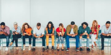 How To Use Social Proof To Build Trust With Customers?